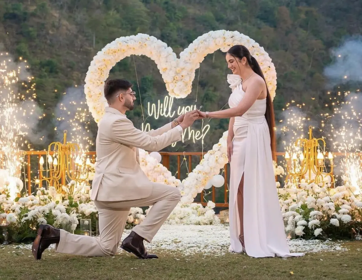 Best Experiences for Couples Overlooking the Ganges in Rishikesh